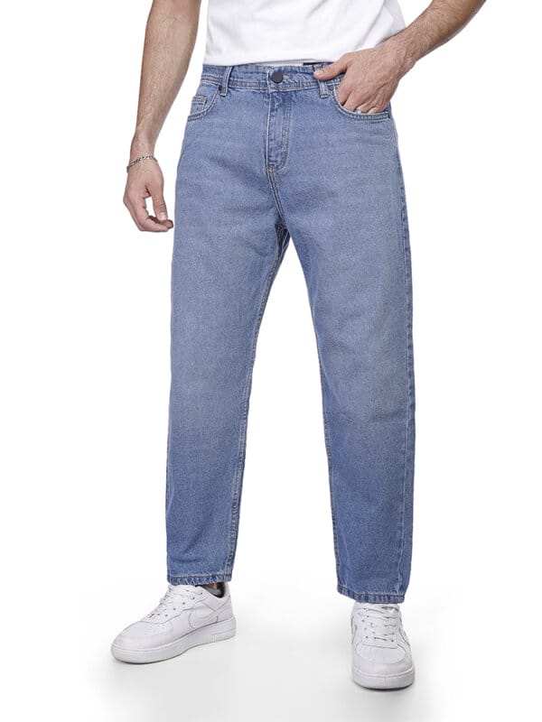 Coup - Wide Leg Mid-Rise Denim Jeans with Pockets and Zipper Closure