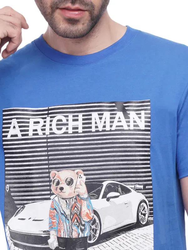 Coup - A RICH MAN Print T-shirt