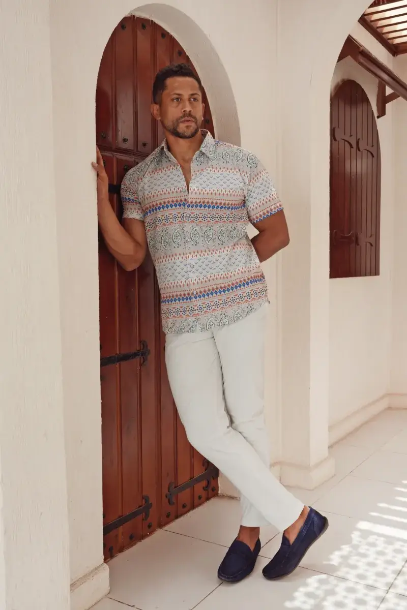 Coup - Soft Summer Shirt with Short Sleeves