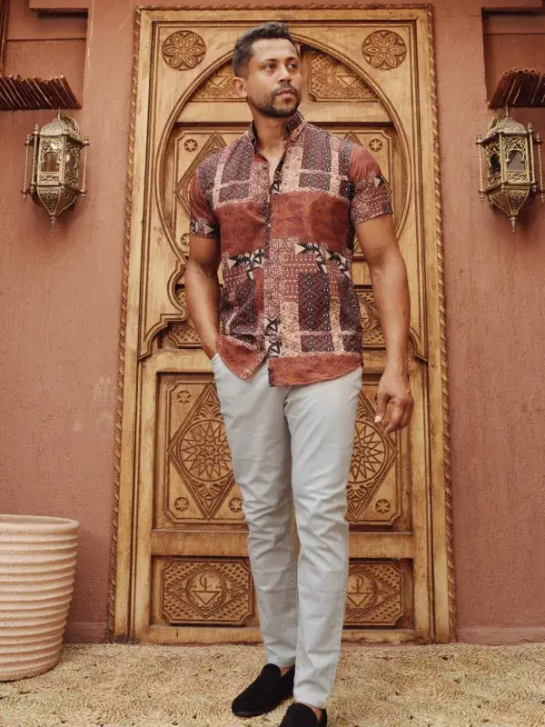 Coup - Soft Summer Shirt with Short Sleeves