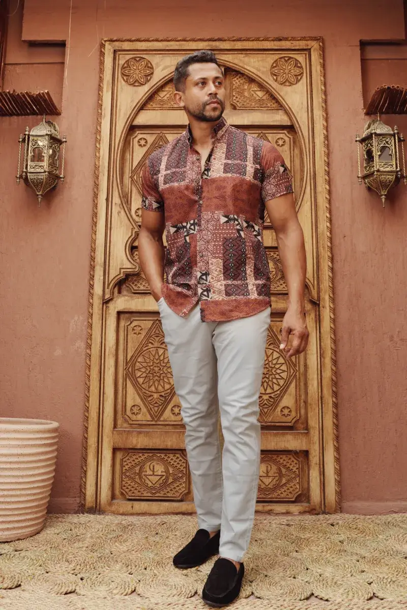 Coup - Soft Summer Shirt with Short Sleeves