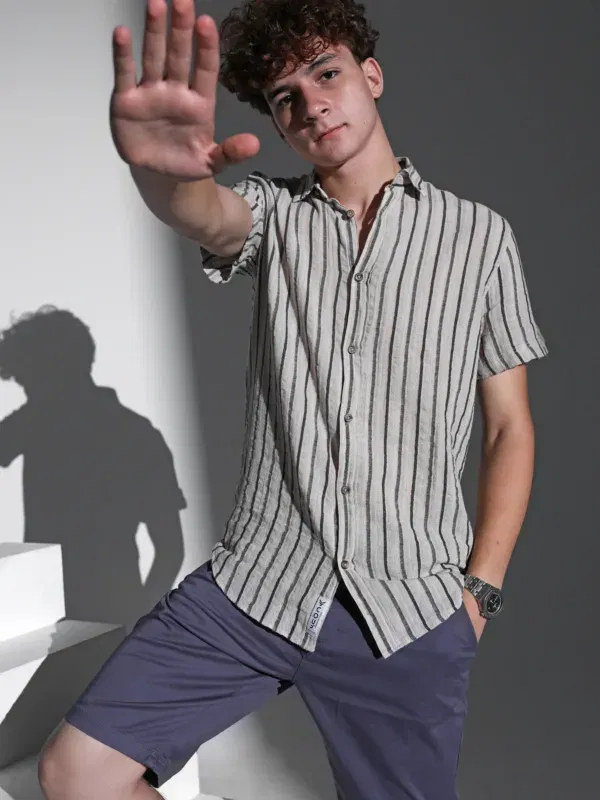 Coup - Men's Linen Regular Fit  Striped Shirt with Short Sleeves