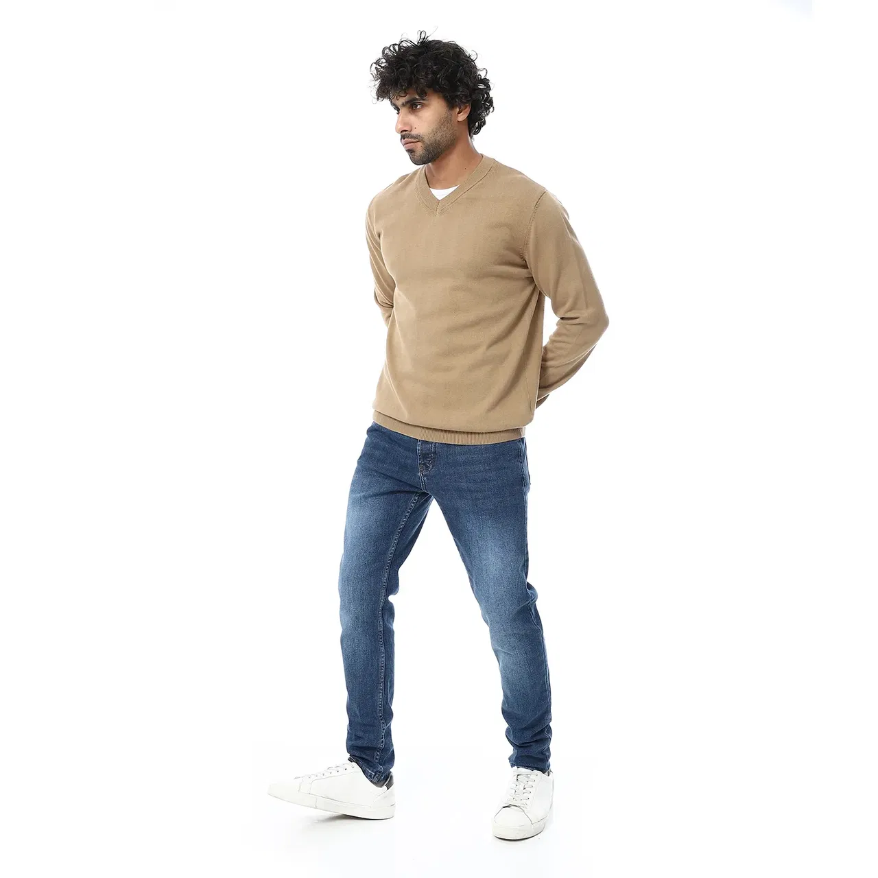 Coup Collection - Men's Solid V-Neck Pullover بلوفر رجالي سادة