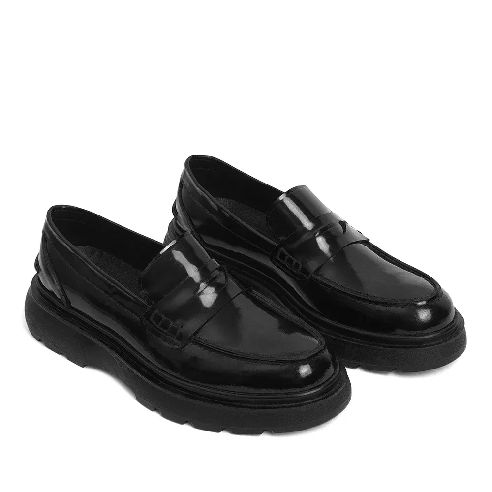 Coup Collecion - Perfect Shape Slip On Shoes Coup Collecion - Perfect Shape Slip On Shoes